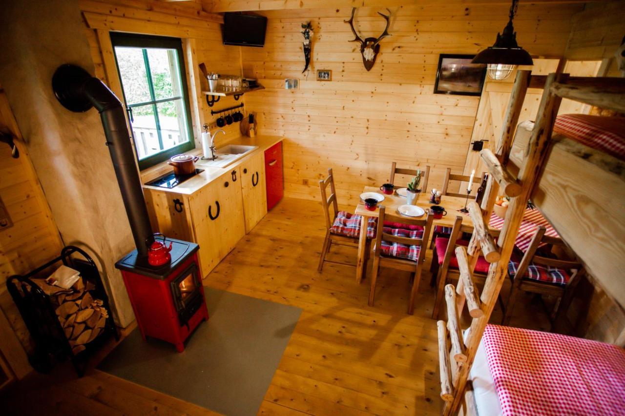 Neuendorf  Horse Lake Ranch מראה חיצוני תמונה