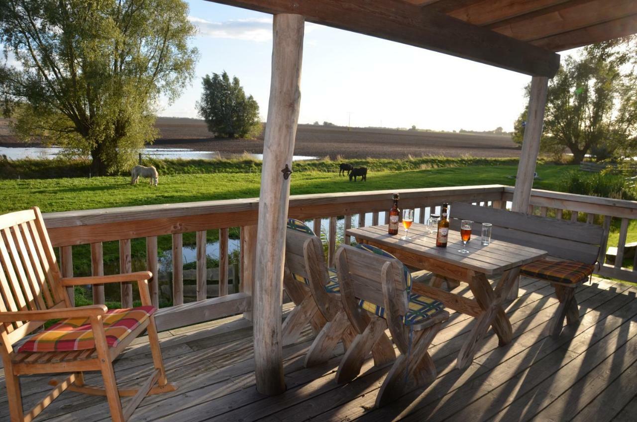 Neuendorf  Horse Lake Ranch מראה חיצוני תמונה